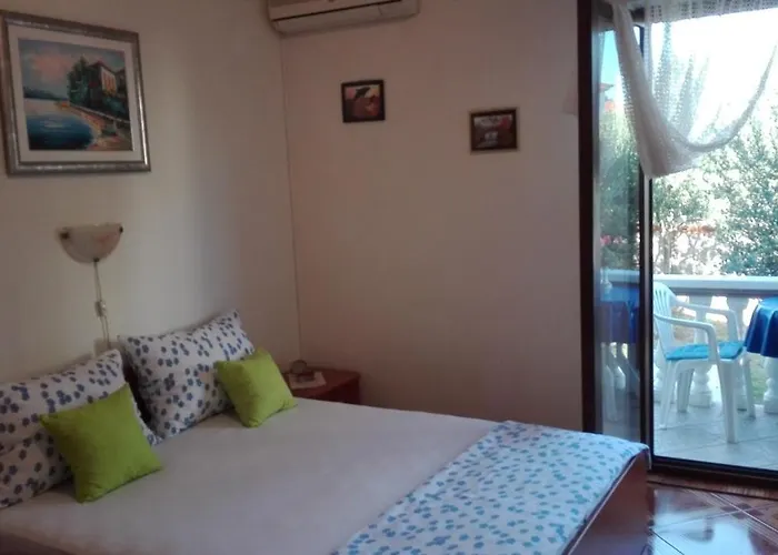 Apartment Mirjana