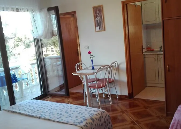 Apartment Mirjana